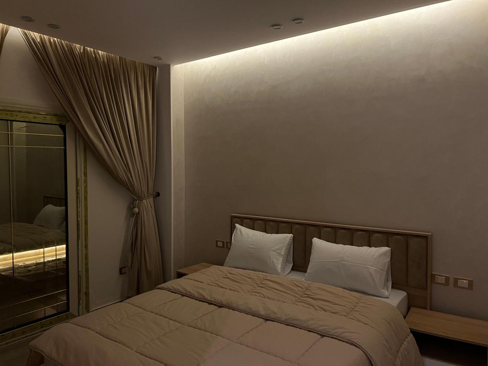 شقه فندقيه مستقله بالشيخ زايد Sheikh Zayed City